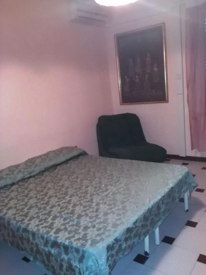Casa Vacanze Gilli Hotell Cagliari Exteriör bild
